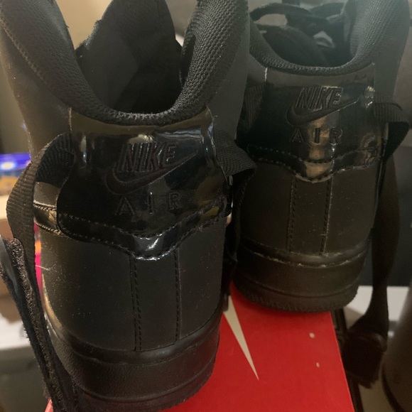 Nike Airforce 1’s Hightop - Picture 5 of 9